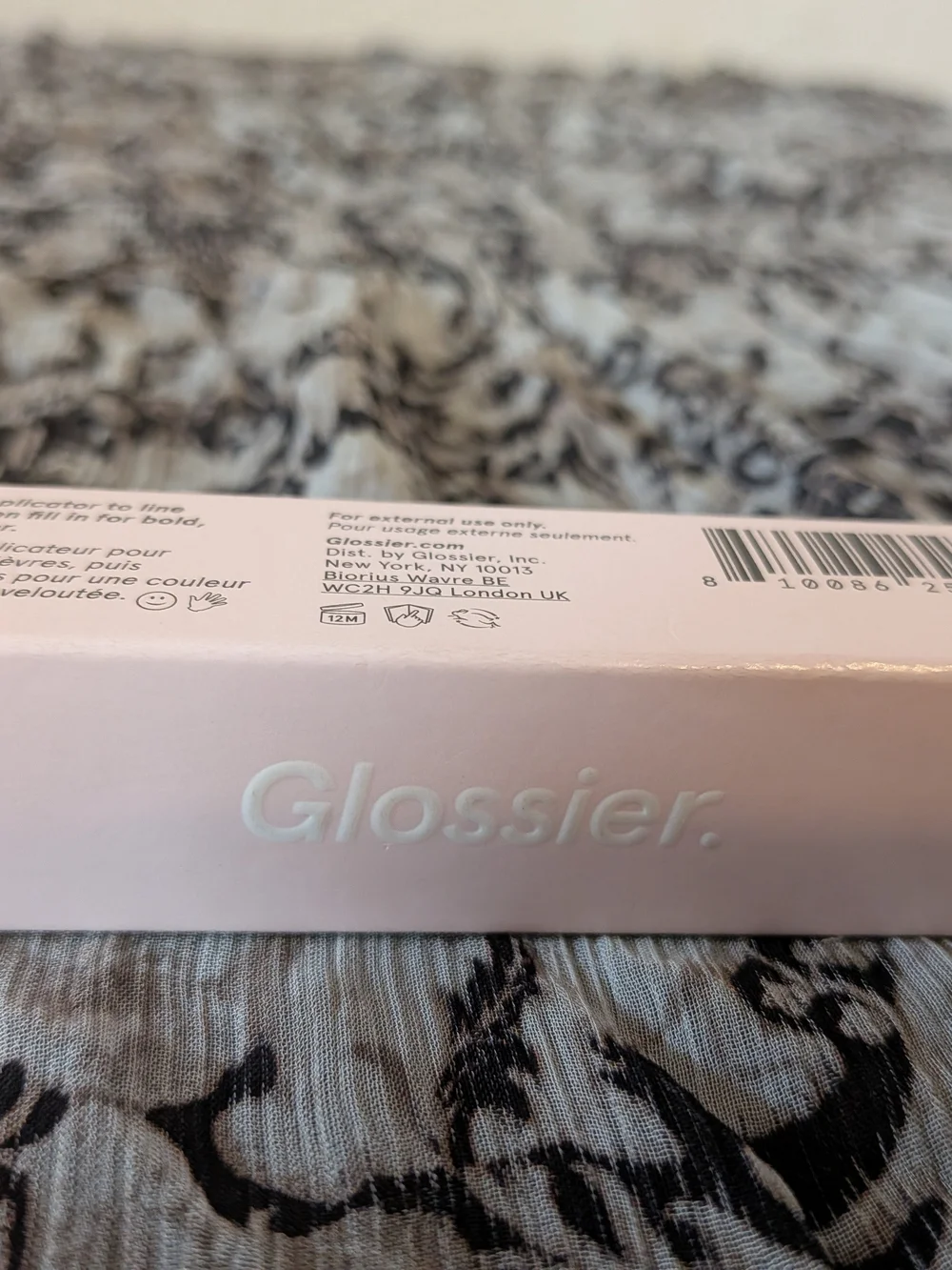 Glossier Pink G Suite Soft Lip Creme Jet - Soft Pink/Red NIB